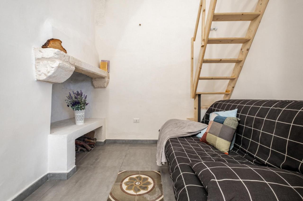 La Casa Nel Vico Pretty Apartment Ostuni Dış mekan fotoğraf